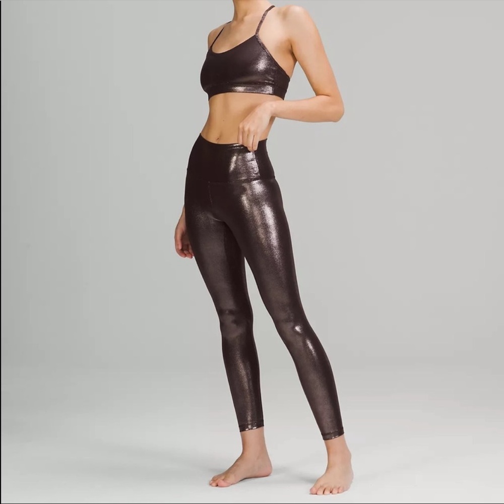 Women’s lulukemon align 6 high rise shine SOLD OUT